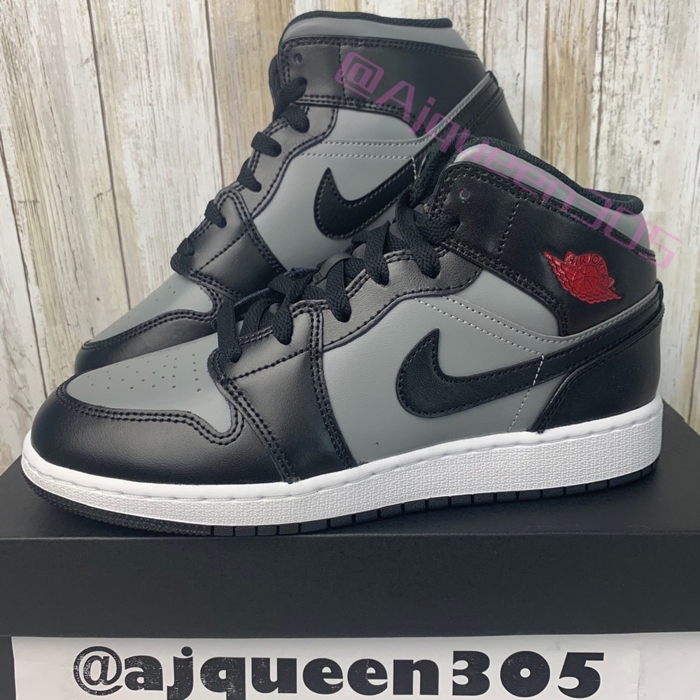 Air Jordan 1 Mid Shadow GS